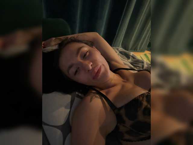 LunaDesire live cam on BongaCams