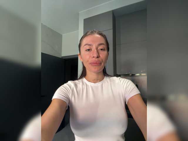 LunaDesire live cam on BongaCams