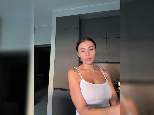 LunaDesire live cam on BongaCams