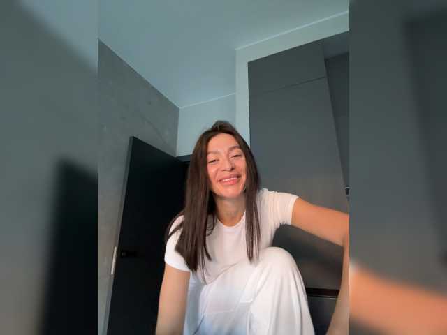 LunaDesire live cam on BongaCams
