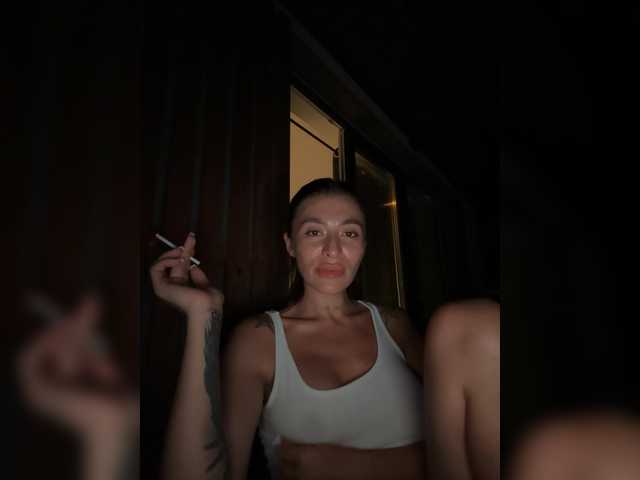 LunaDesire live cam on BongaCams