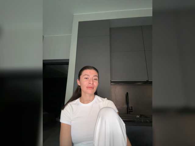 LunaDesire, live now on BongaCams