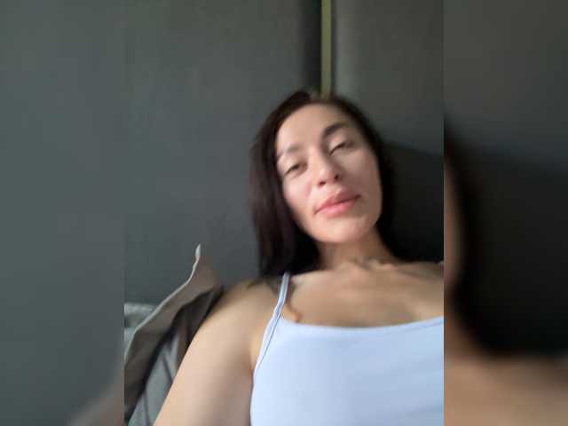 LunaDesire live cam on BongaCams