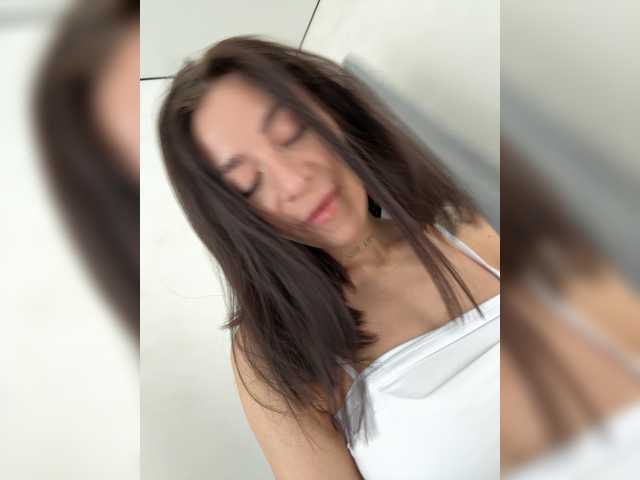 LunaDesire Live Cam on BongaCams