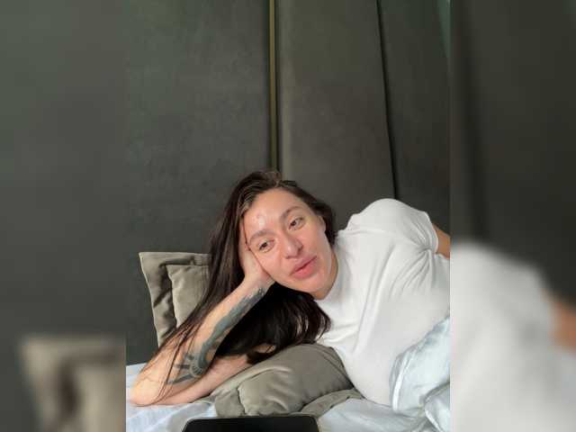 LunaDesire live cam on BongaCams