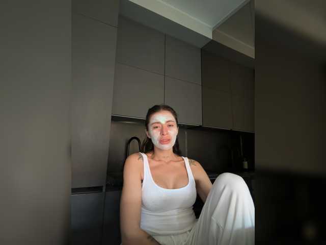 LunaDesire live cam on BongaCams