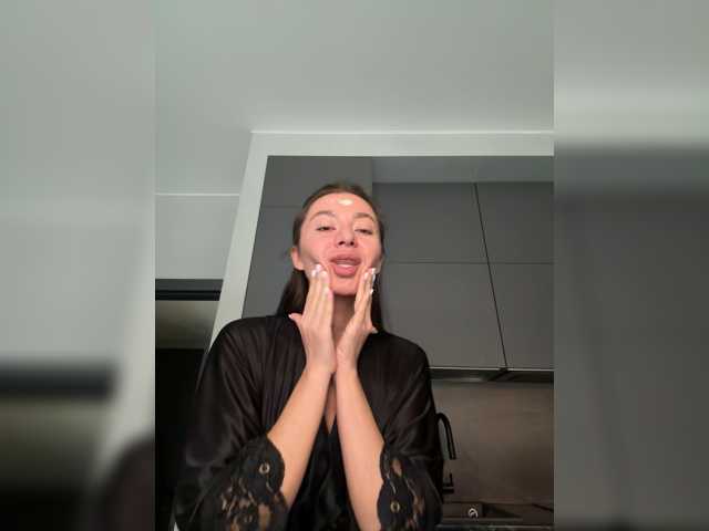 LunaDesire, en vivo ahora en BongaCams