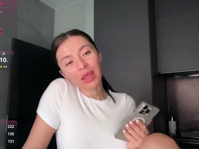 LunaDesire live cam on BongaCams