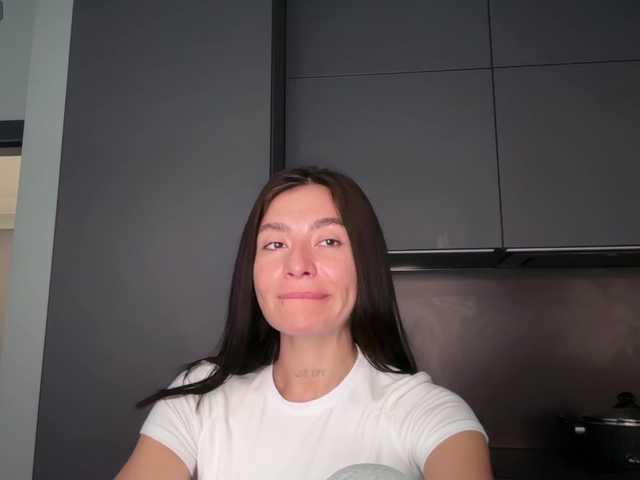 LunaDesire live cam preview