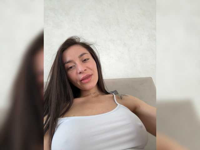 LunaDesire's BongaCams profile