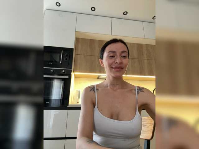 секс с LunaDesire