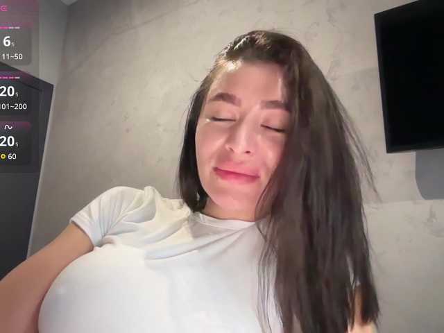 LunaDesire live cam on BongaCams
