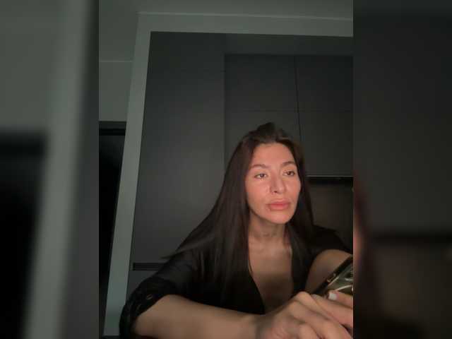 LunaDesire live cam on BongaCams