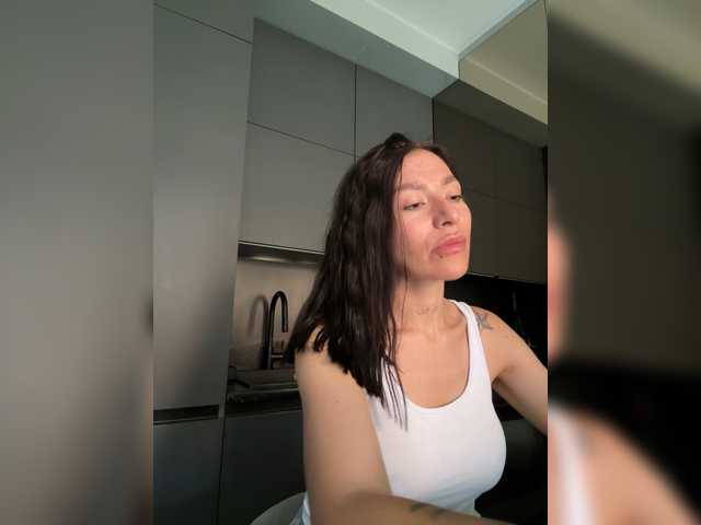 LunaDesire live cam on BongaCams