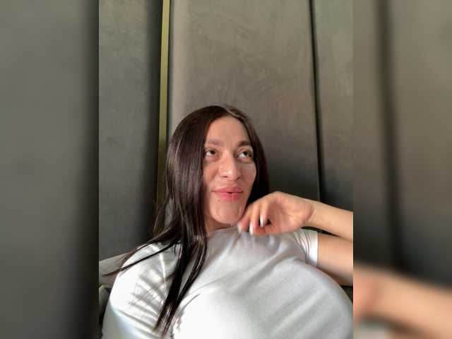 Live трансляция LunaDesire - slutnetki.online