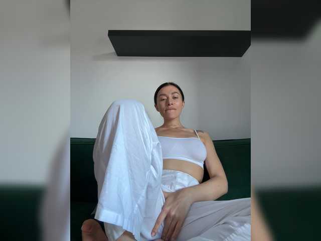 LunaDesire live cam on BongaCams