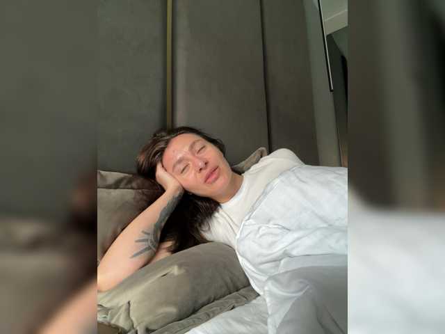 LunaDesire live cam on BongaCams