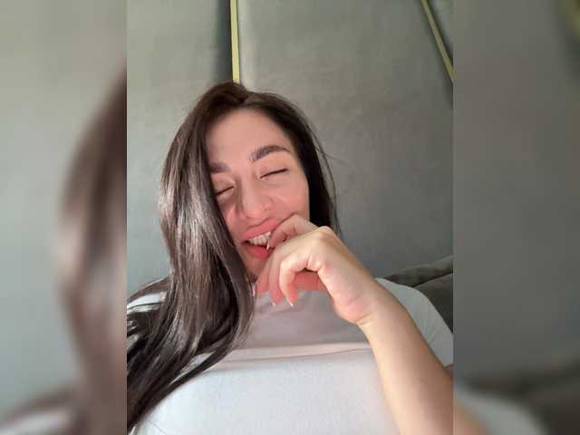 LunaDesire live cam on BongaCams