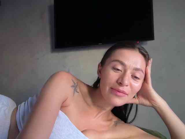 LunaDesire webcam