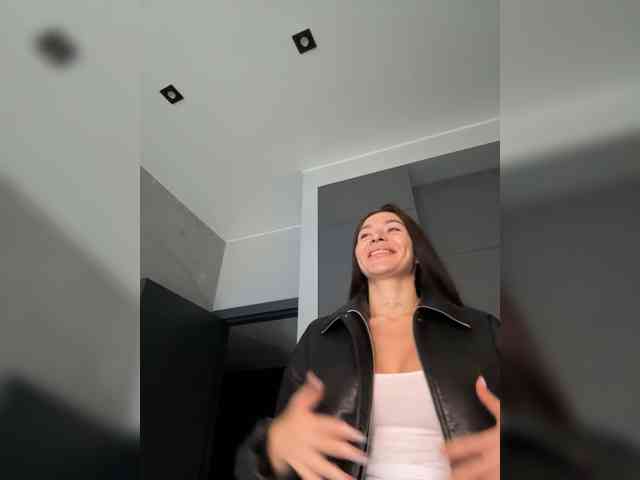 LunaDesire webcam