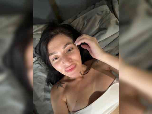 LunaDesire webcam