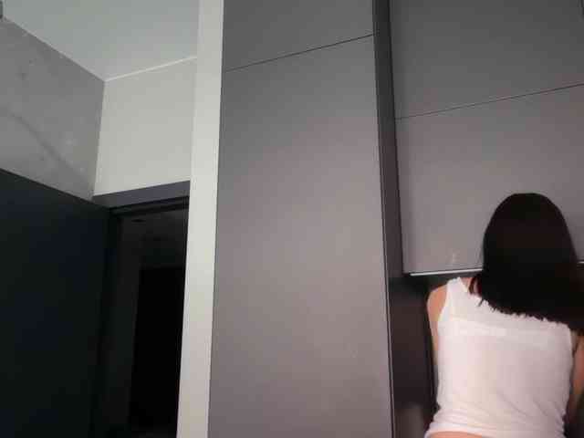 LunaDesire webcam