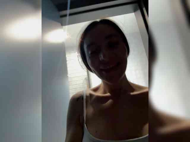LunaDesire webcam