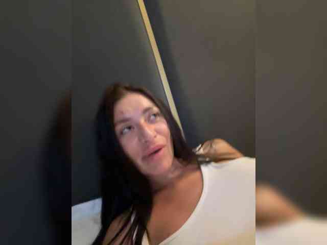 LunaDesire webcam