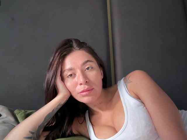 LunaDesire webcam