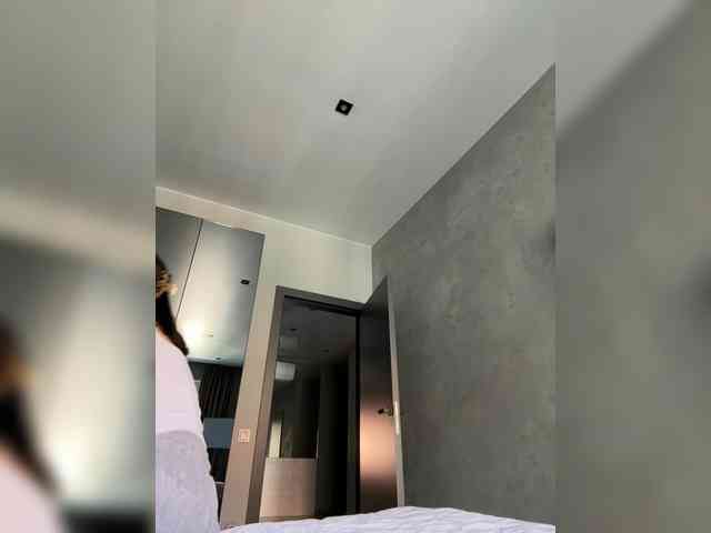 LunaDesire webcam