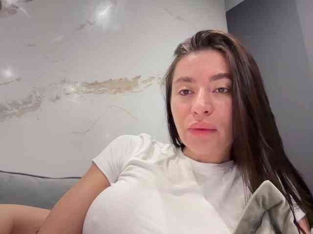 LunaDesire webcam