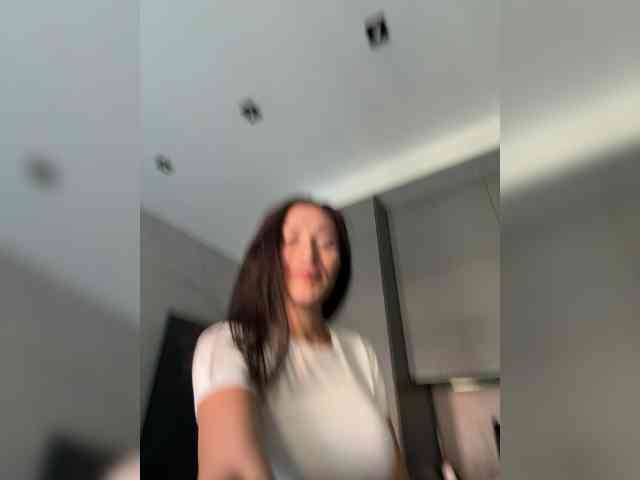 LunaDesire webcam