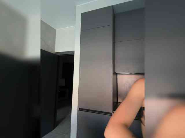 LunaDesire webcam