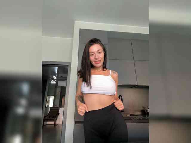 LunaDesire Sex Cam Show