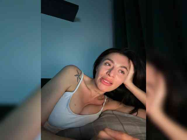 LunaDesire webcam