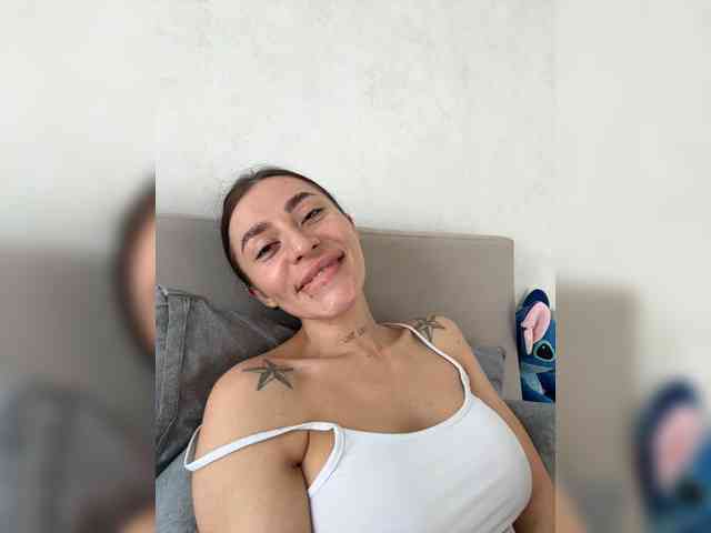 Модель: LunaDesire