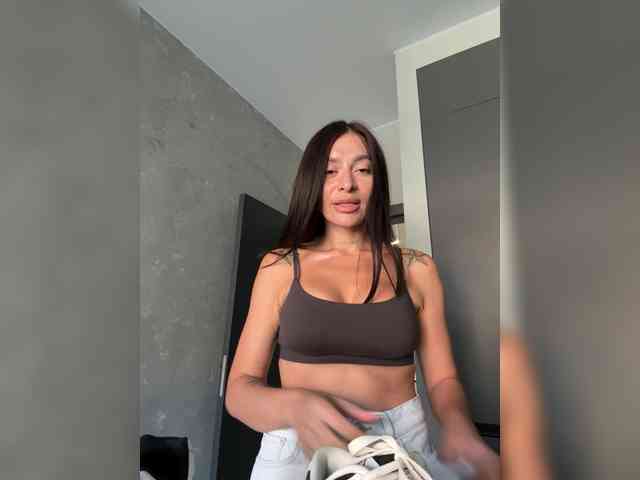 LunaDesire webcam