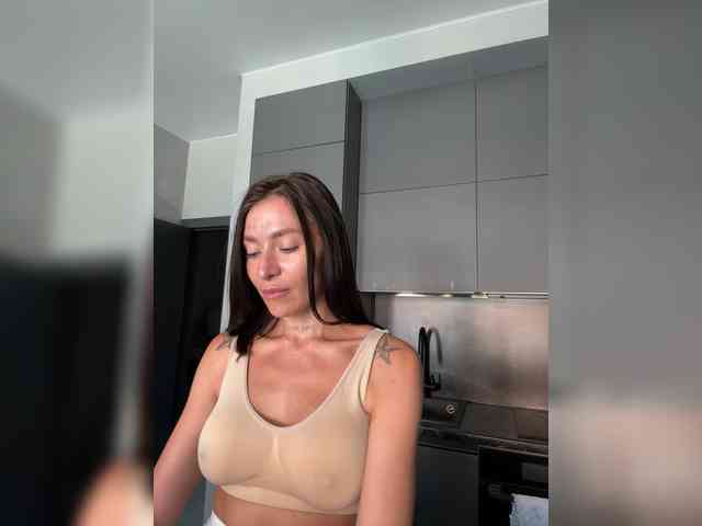 LunaDesire webcam