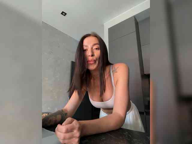 LunaDesire webcam