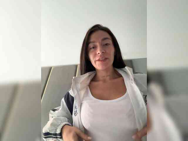 LunaDesire webcam
