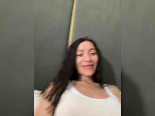 LunaDesire webcam