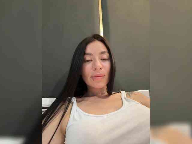 LunaDesire webcam