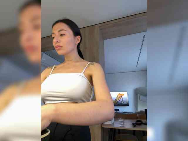 LunaDesire webcam