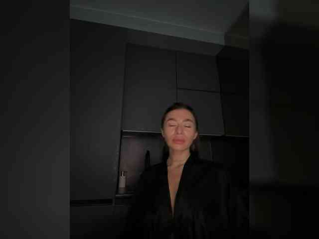 LunaDesire webcam