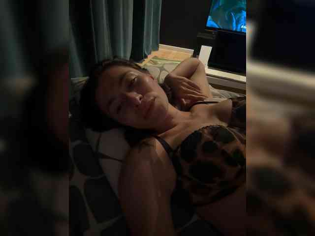 LunaDesire Live Webcam on BongaCams