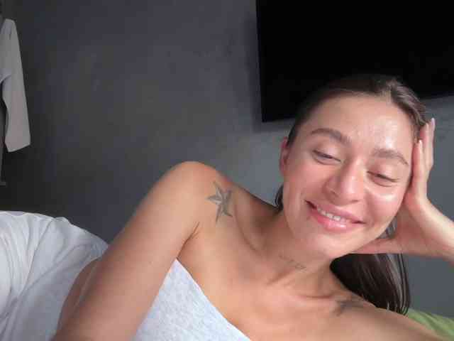 LunaDesire webcam