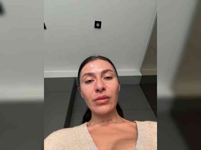 LunaDesire webcam