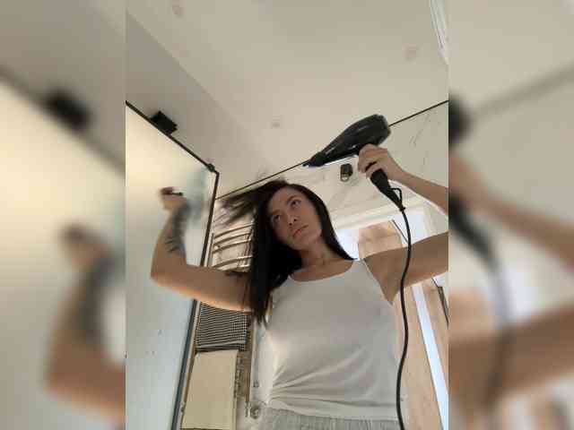 LunaDesire webcam