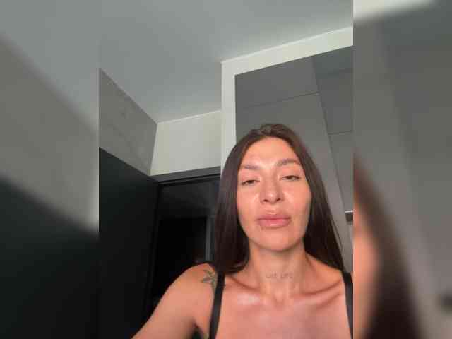 LunaDesire webcam