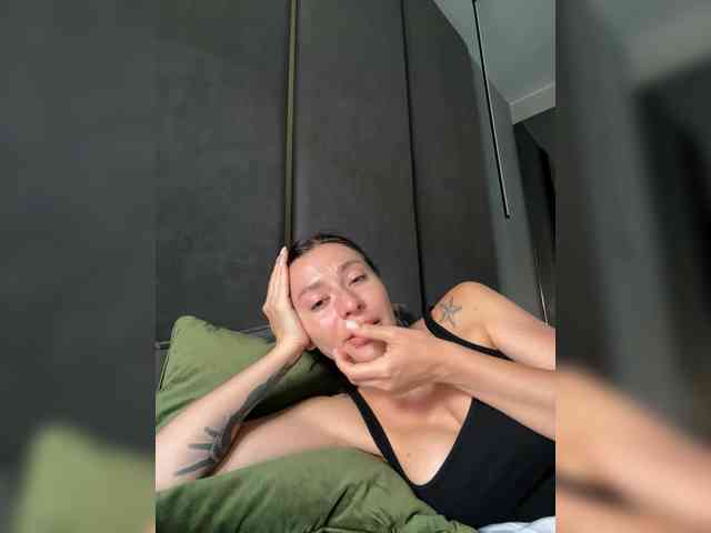 LunaDesire Sex Cam Show